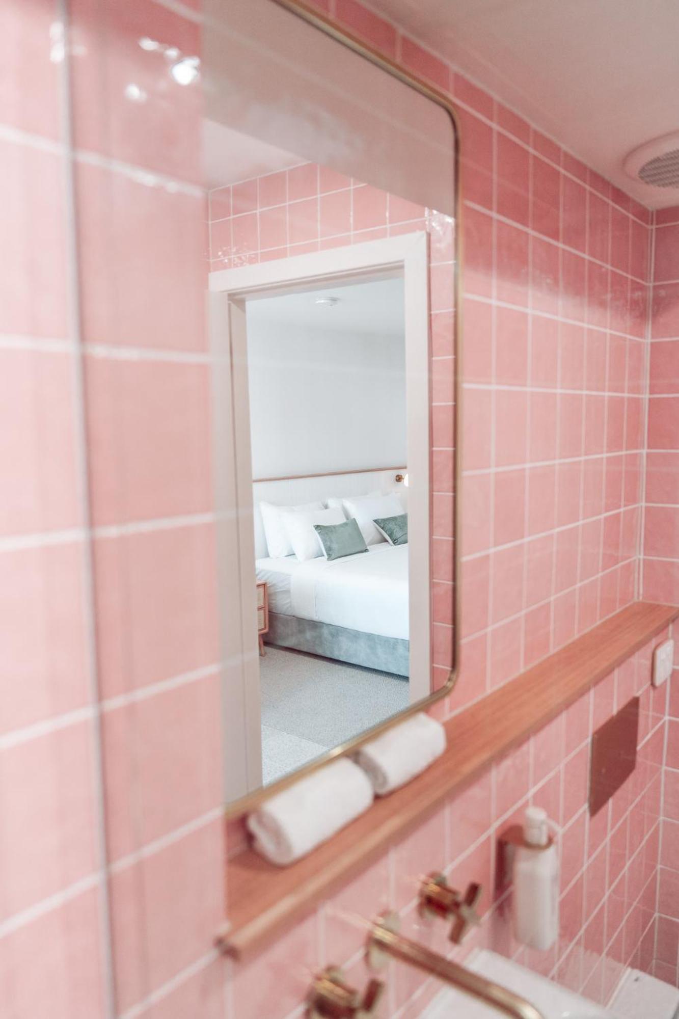 Surfside 22 Hotel